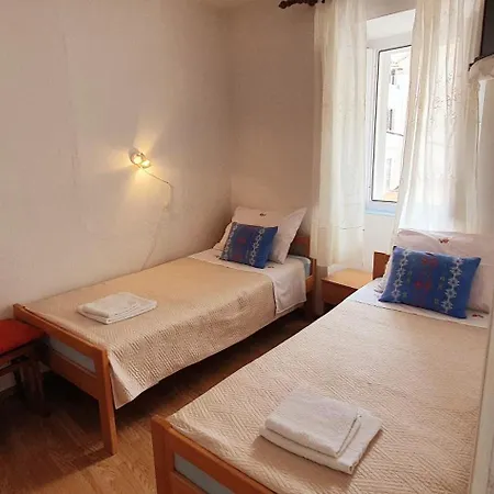 Juric - 2 A Lovely For 2 Appartement